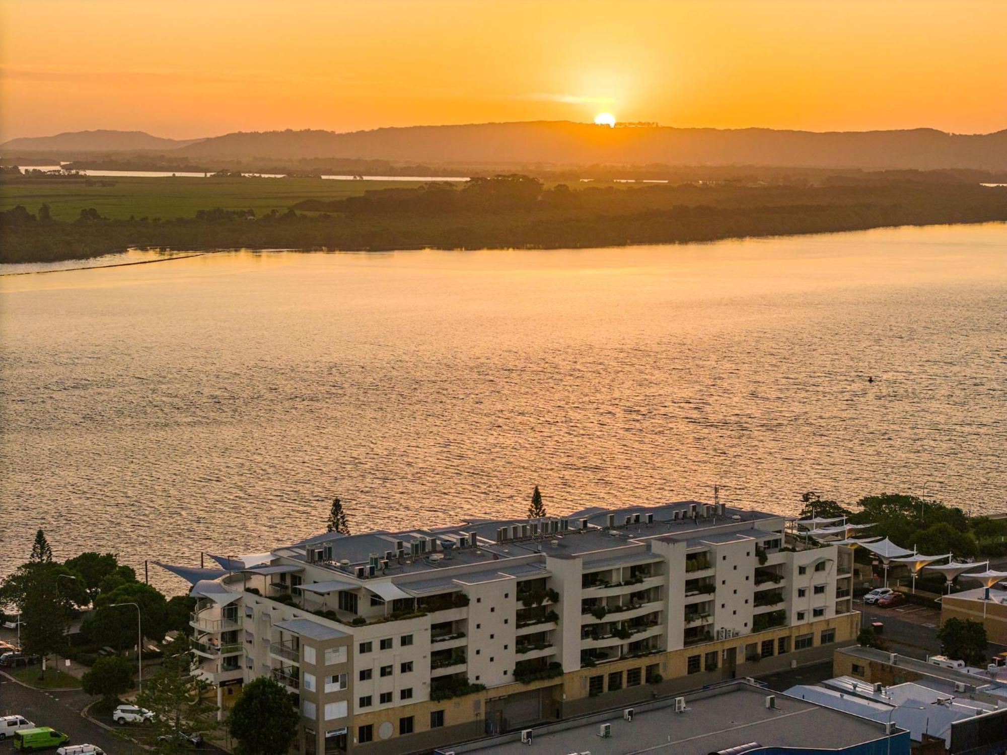 Riverside Holiday Apartments Ballina Kültér fotó