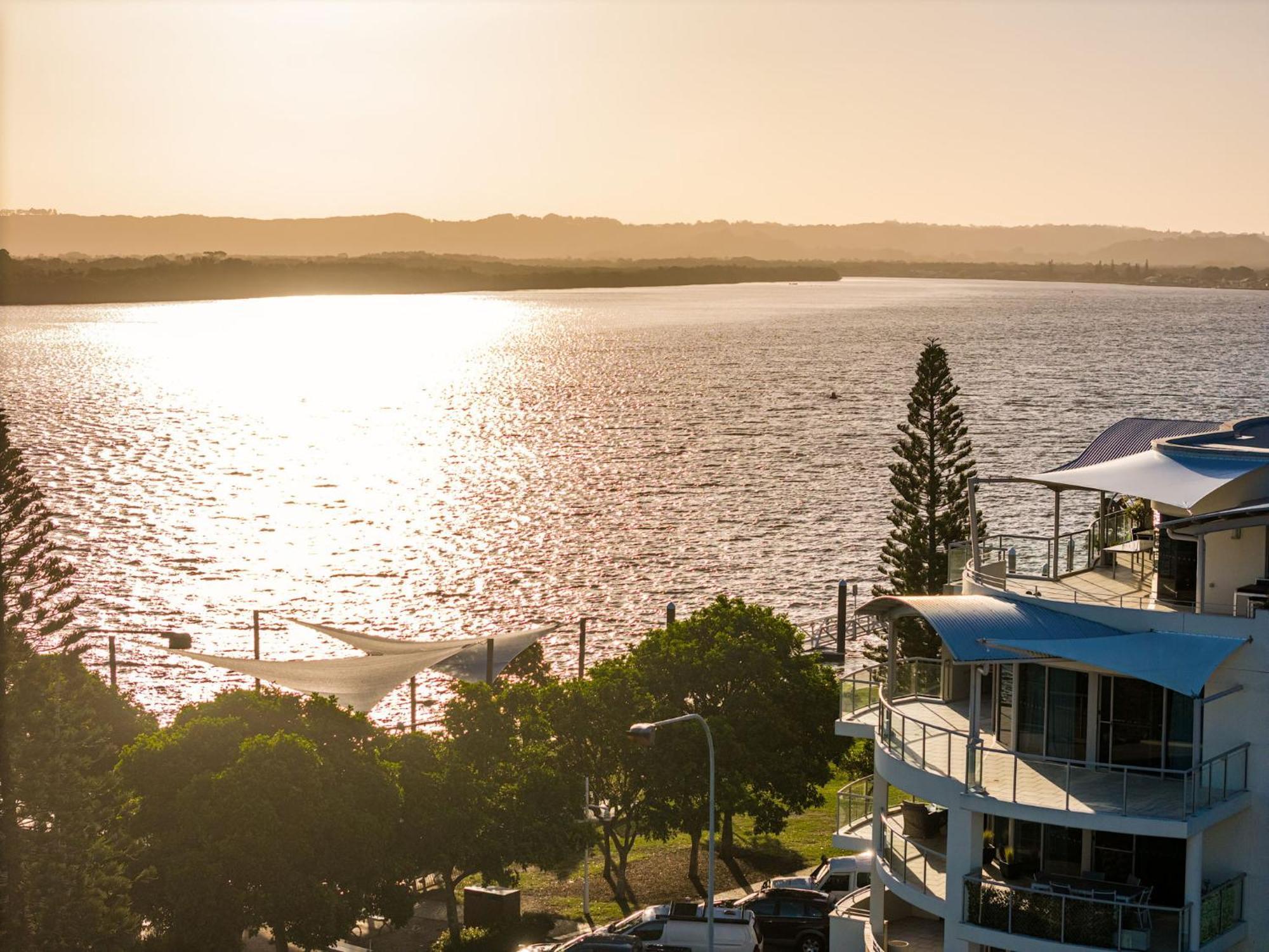 Riverside Holiday Apartments Ballina Kültér fotó